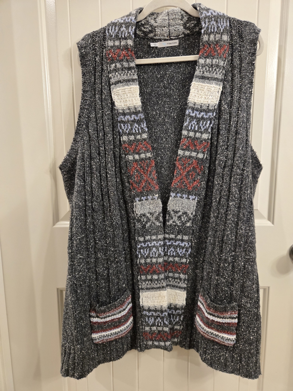 Maurices Cozy Gray Patterned Open-Front Women's Sweater Vest Size 3x